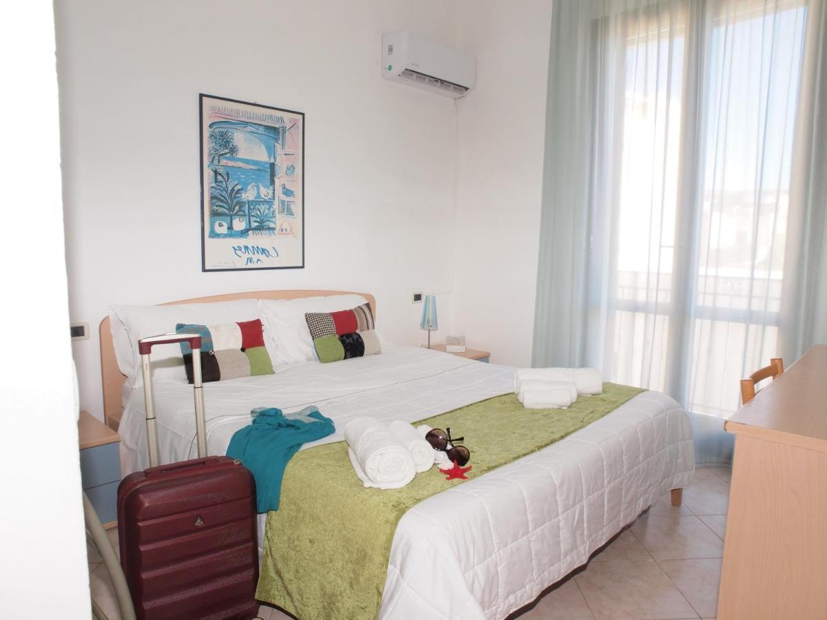 Locanda Lighea Rooms 산비토로카포 외부 사진