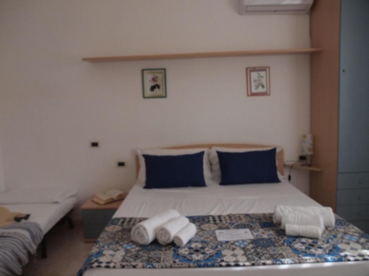 Locanda Lighea Rooms 산비토로카포 외부 사진