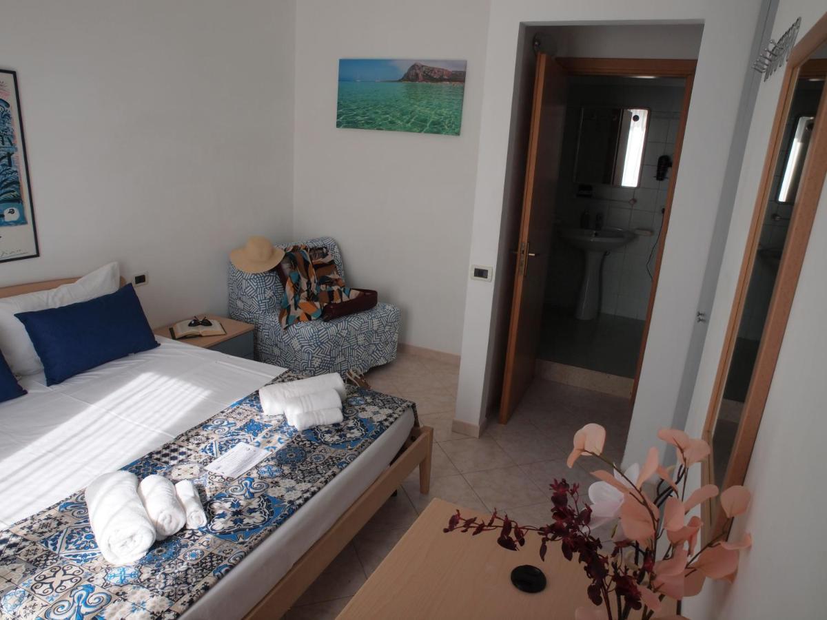 Locanda Lighea Rooms 산비토로카포 외부 사진