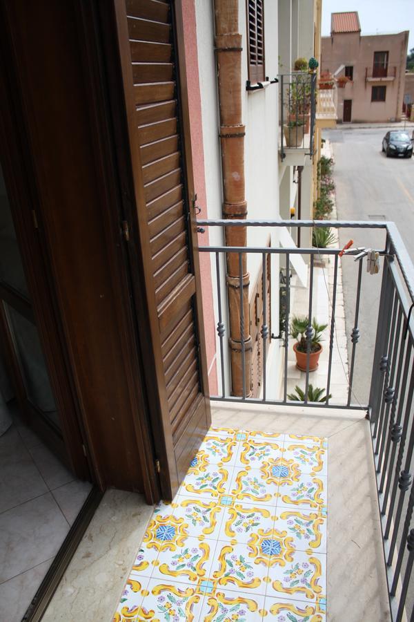 Locanda Lighea Rooms 산비토로카포 외부 사진