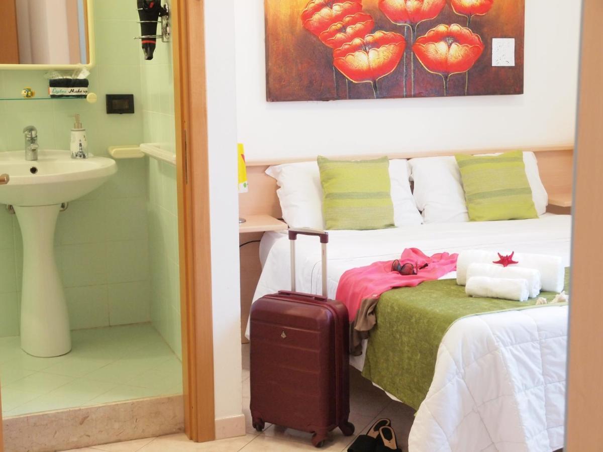 Locanda Lighea Rooms 산비토로카포 외부 사진